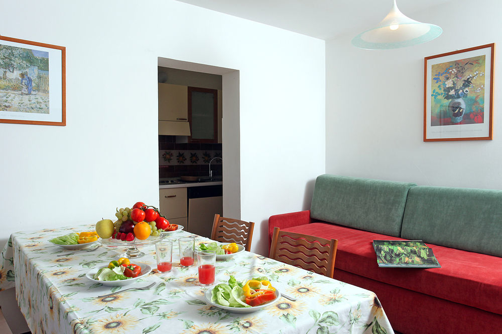 Appartamenti Bellavista บาร์โดลิโน ภายนอก รูปภาพ